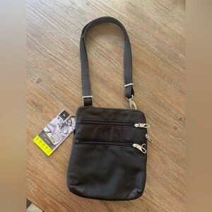 NEW Travelon Anti-Theft Black Crossbody Organizer Bag with Adjustable Strap